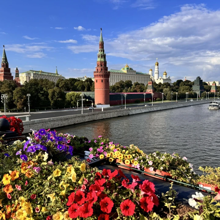 Цветущая Москва: парки в июне